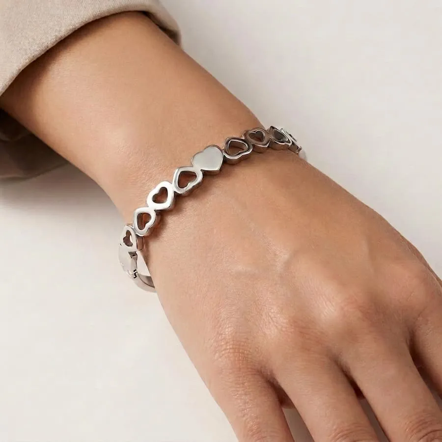 Bracelete 9 Corações vazados e liso - Imagem 2