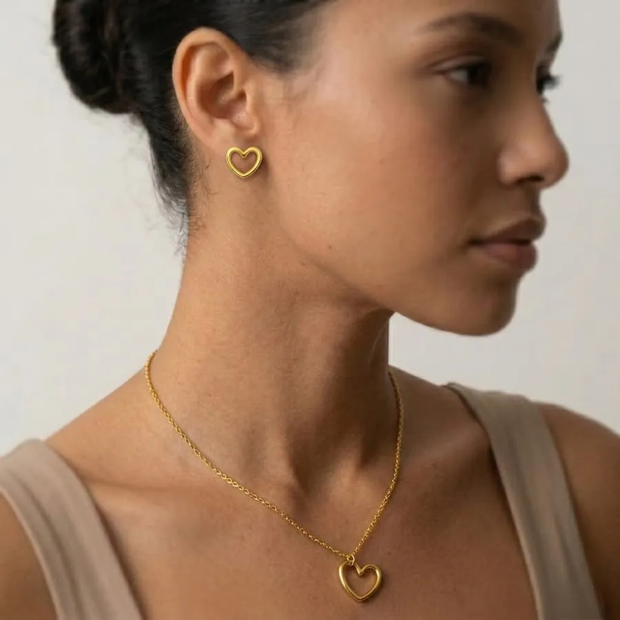 Conjunto banho dourado - Coração Assimétrico vazado - Imagem 2